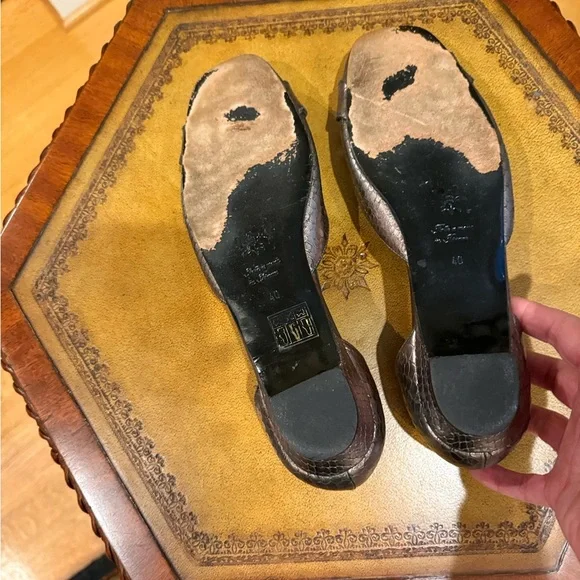 Hollywould metallic snakeskin flats size 10 - Picture 7 of 7
